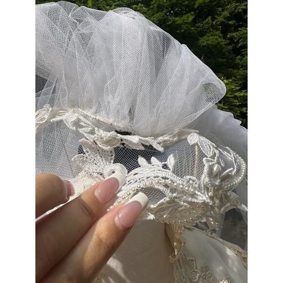 Vintage Lace Bohemian Bridal Gown Dress Size M Train 1960s-70s Wedding Dress - Picture 15 of 16